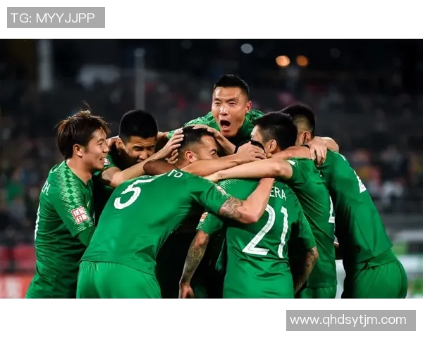 上海羽毛球队以76分稳居锦标赛积分榜首位展现强劲实力 上海羽毛球队以76分稳居锦标赛积分榜首位展现强劲实力