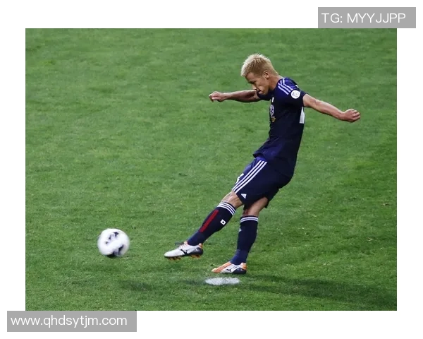 20岁足球明星崛起之路揭秘如何在绿茵场上书写传奇人生