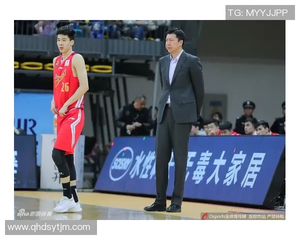 李静深度解析篮球技巧与战术分享助你提升球技的独家心得